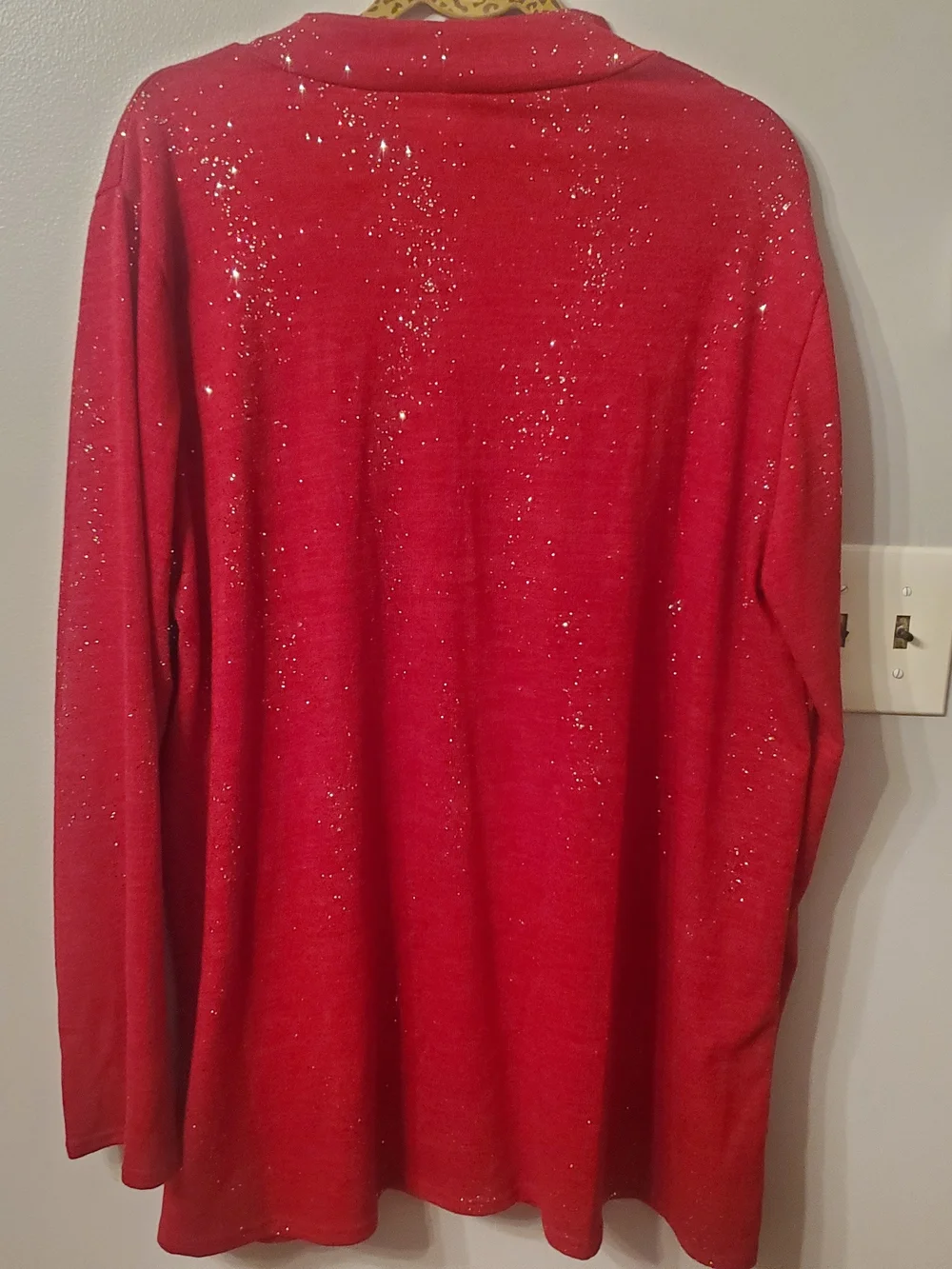 Acting Pro Red Glitter Cutout V-Neck Sweater